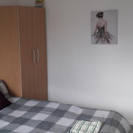 7, Cranehouse Brangbourne Road One Big Double Room Available On Reasonable Price, Shared Flat London Kültér fotó