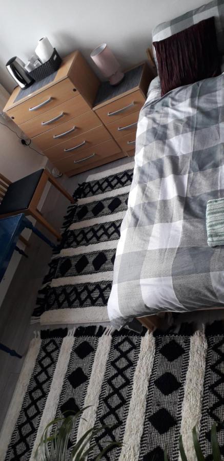 7, Cranehouse Brangbourne Road One Big Double Room Available On Reasonable Price, Shared Flat London Kültér fotó