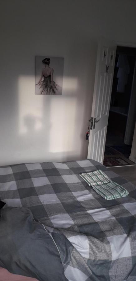7, Cranehouse Brangbourne Road One Big Double Room Available On Reasonable Price, Shared Flat London Kültér fotó
